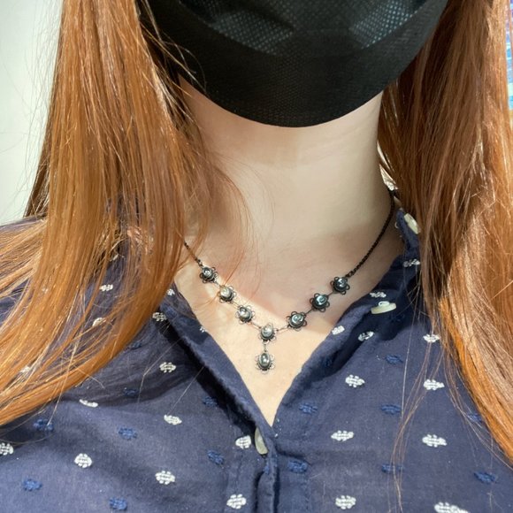 Oxidized Sterling Flower Chain - Picture 4 of 4